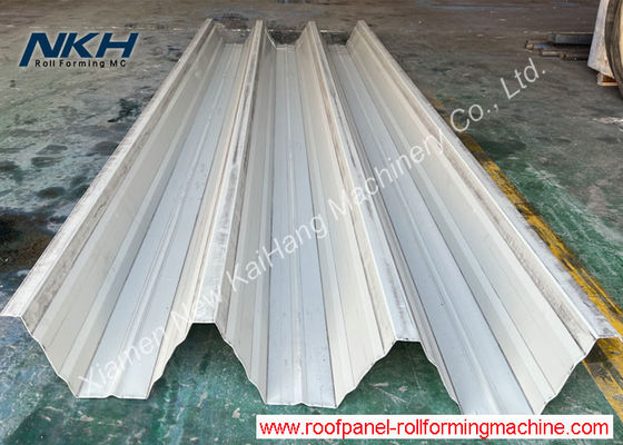 यूरोपीय फर्श डेक ऊंचाई रिब फर्श डेक रोल बनाने की मशीन TR137/TR153/TR155 धातु डेक पैनल