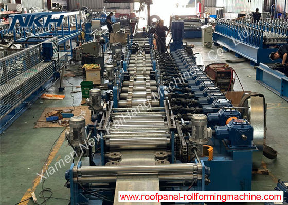 C76-200 Purlin स्वचालित बदलना स्वचालित स्टैकिंग रोल बनाने की मशीन