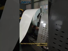 ऑन लाइन पंचिंग के साथ छत रोल बनाने की मशीन